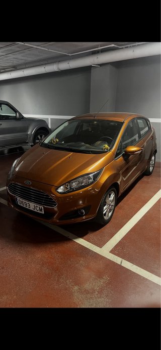 FORD FIESTA TITANIUM