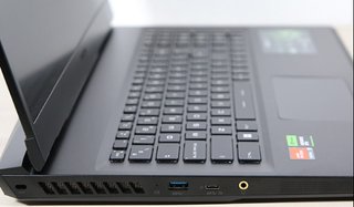 Portátil MSI Alpha 17 C7VF-021XES Ryzen 9