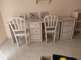 Mueble juvenil madera beige floral
