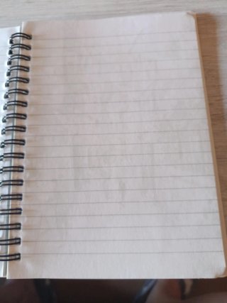 Cuaderno con mapa antiguo