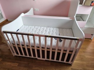 Cuna convertible en cama