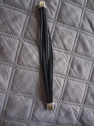 Pulsera de cuero trenzado y cierre magnetico