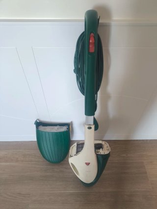 Aspirador Vorwerk Kobold 135
