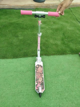 Patinete rosa infantil