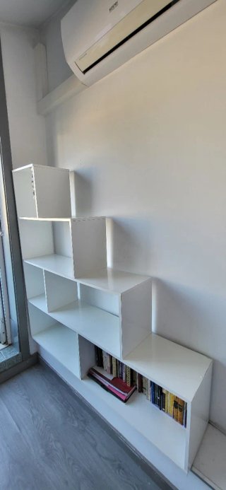 Estantería blanca