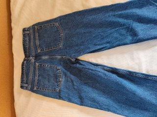 Pantalón vaquero Bershka Talla 38 Azul Oscuro
