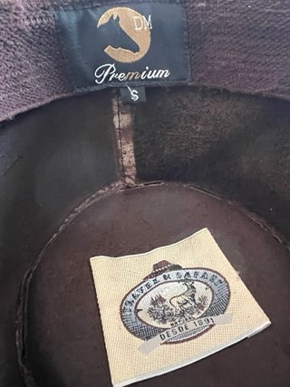 Sombrero de piel auténtica