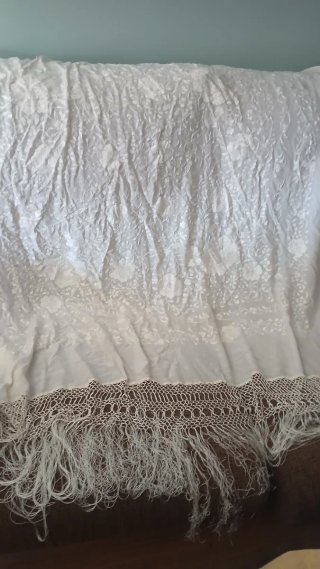 Mantón de Manila Vintage Blanco Bordado