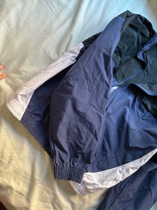 Chaqueta Jordan Negra y Azul