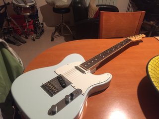 Fender Telecaster USA + funda rígida original