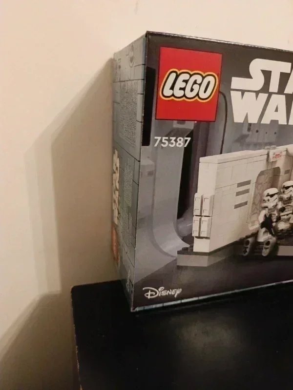 Lego Star Wars Boarding The Tantive IV 75387 Nuevo