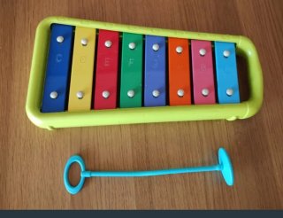 Xilófono infantil de colores