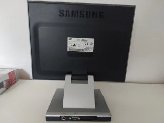 Monitor Samsung 17.5 Argento/Nero