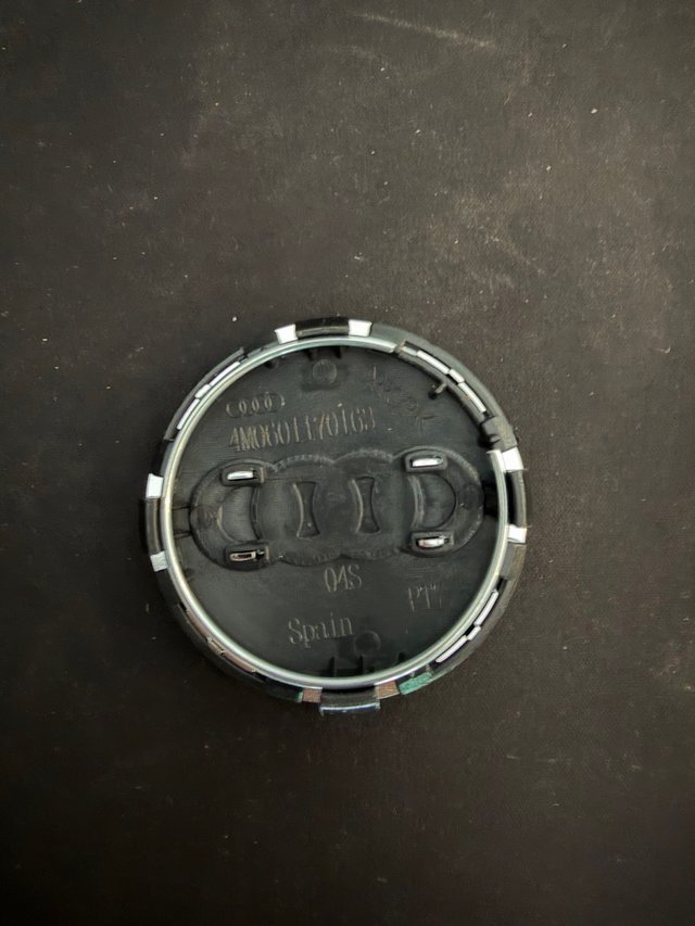 Tapabujes Audi Negro 60mm (4 unidades)