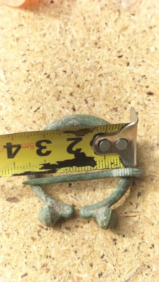 Broche / Fíbula Omega Antigua