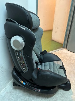 Silla de coche Revol Fix XL año 2022