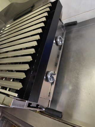 Parrilla de  piedra volcánica  Maiser