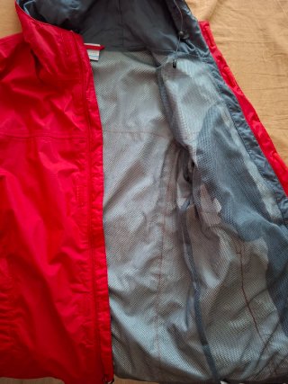 Chaqueta Columbia impermeable y paraviento