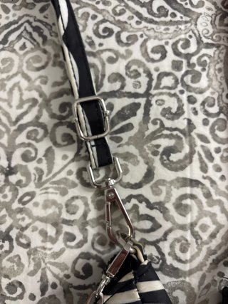 Lote 2 bolsos piel serpiente y cebra