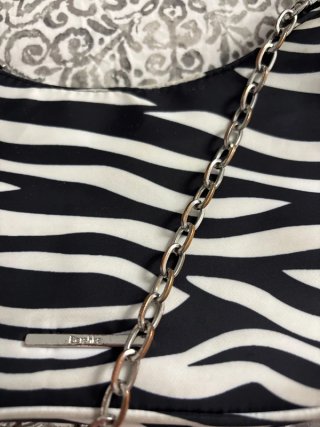 Lote 2 bolsos piel serpiente y cebra
