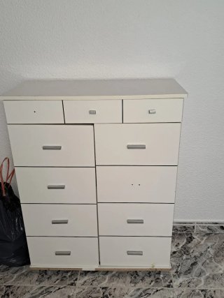 Mueble de almacenaje blanco