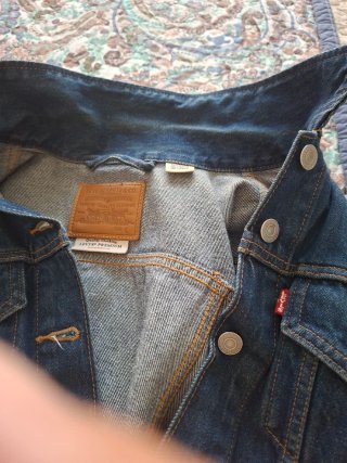 Cazadora Vaquera Levi's Azul.Talla L.