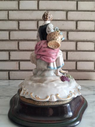 Figura porcelana Salvador Mallol