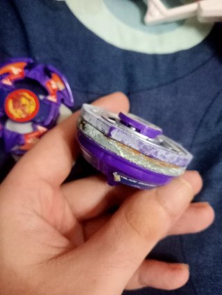 Beyblade Dranzer-V2 RC viola