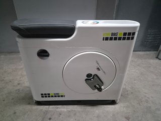 Bicicleta Estática BH Kube Bike YF100