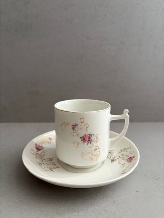 Set di porcellana antica floreale