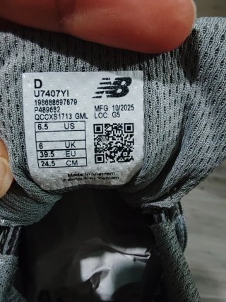 Scarpe New Balance Uomo Nero Argento