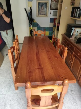 Mesa, 6 Sillas y Sinfonier Madera