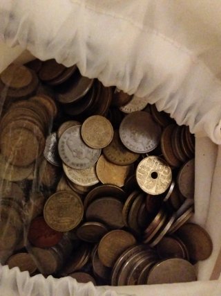 Monedas antiguas variadas