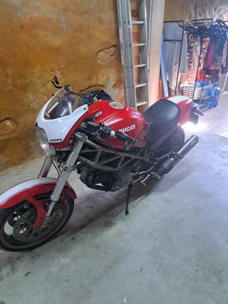 Ducati Monster 620i
