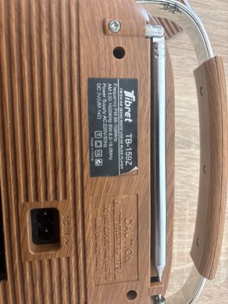 Radio Tibret Vintage Madera y Plata.