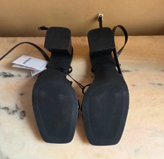 Sandalias Bershka Negras Talla 36
