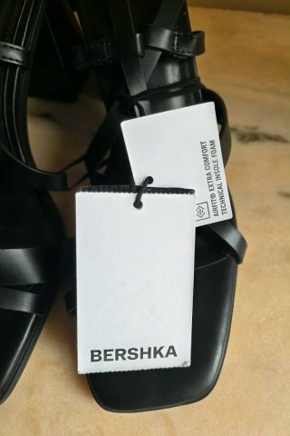 Sandalias Bershka Negras Talla 36