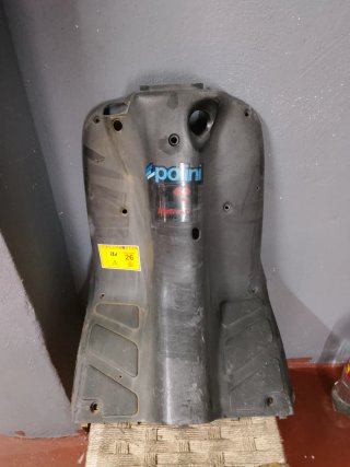 Contraescudo Piaggio NRG