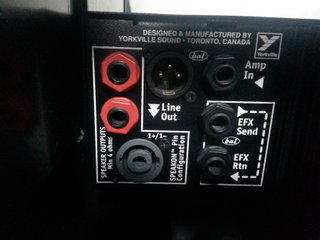 Ampeg B2 y Yorkville XS400 Amplificadores