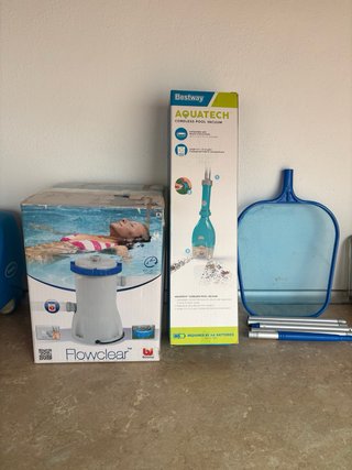 Piscina desmontable Intex con los  complementos
