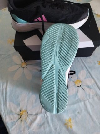 Zapatillas Adidas Negras y Rosas Unisex