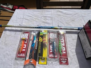 Carrete y caña de pesca slow jigging + pajaritos