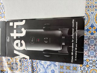 Micrófono Blue Yeti USB Logitech