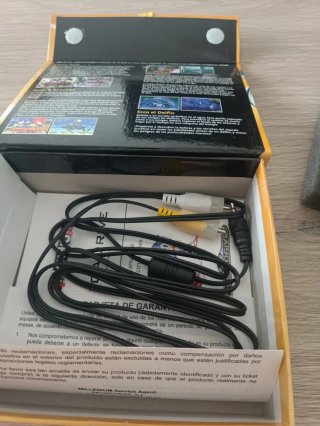 Console portatile Mega Drive con 20 giochi