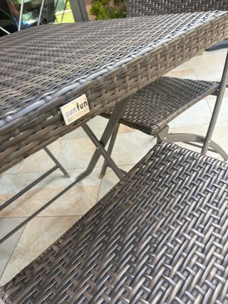 Conjunto mesa y 4 sillas jardín ratán