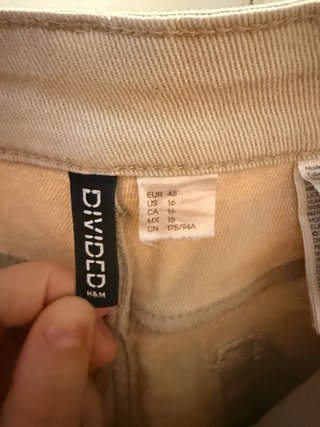 Pantalón H&M Divided Recto Beige Talla 48