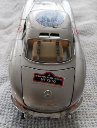 Modellino Mercedes sl