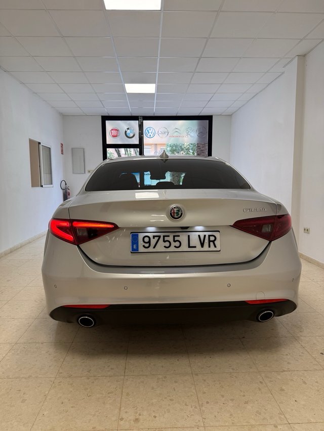 Alfa Romeo Giulia 2021 TI SPORT