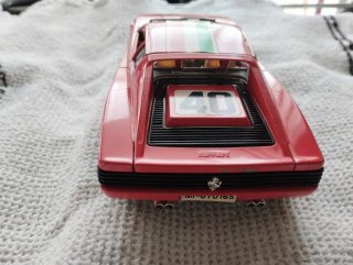 Modellino Ferrari testa rossa