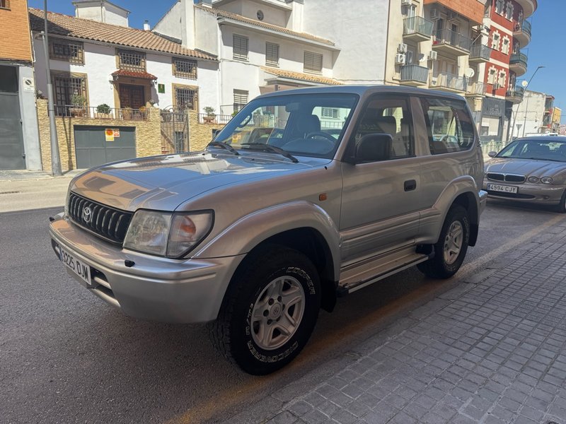 Toyota Land Cruiser 90 3.0 TD VX - foto 1
